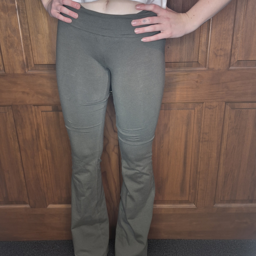 Women's Olive Flare Yoga Pants